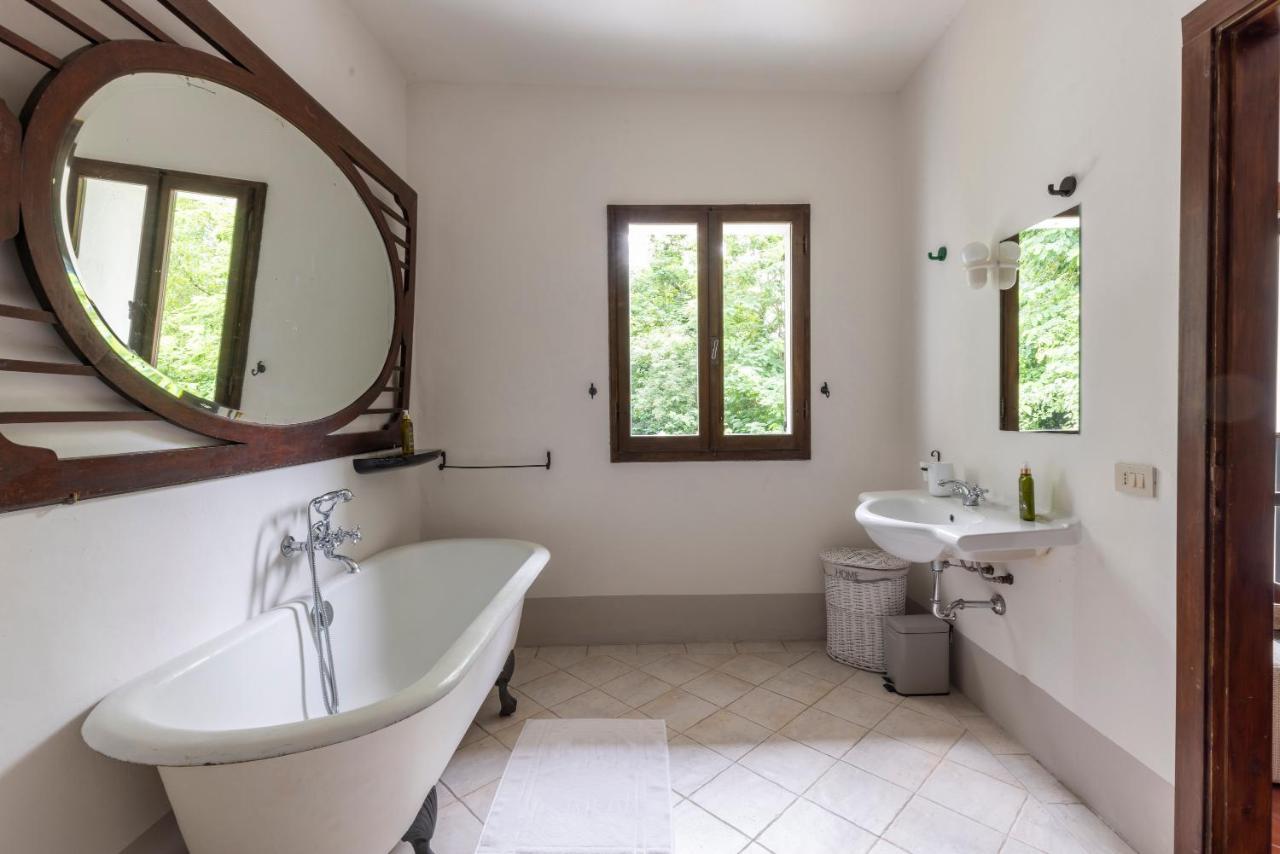 Frantoio Del Moscatello Bed & Breakfast Camaiore Exterior photo